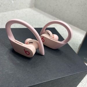 Apple Powerbeats Pro